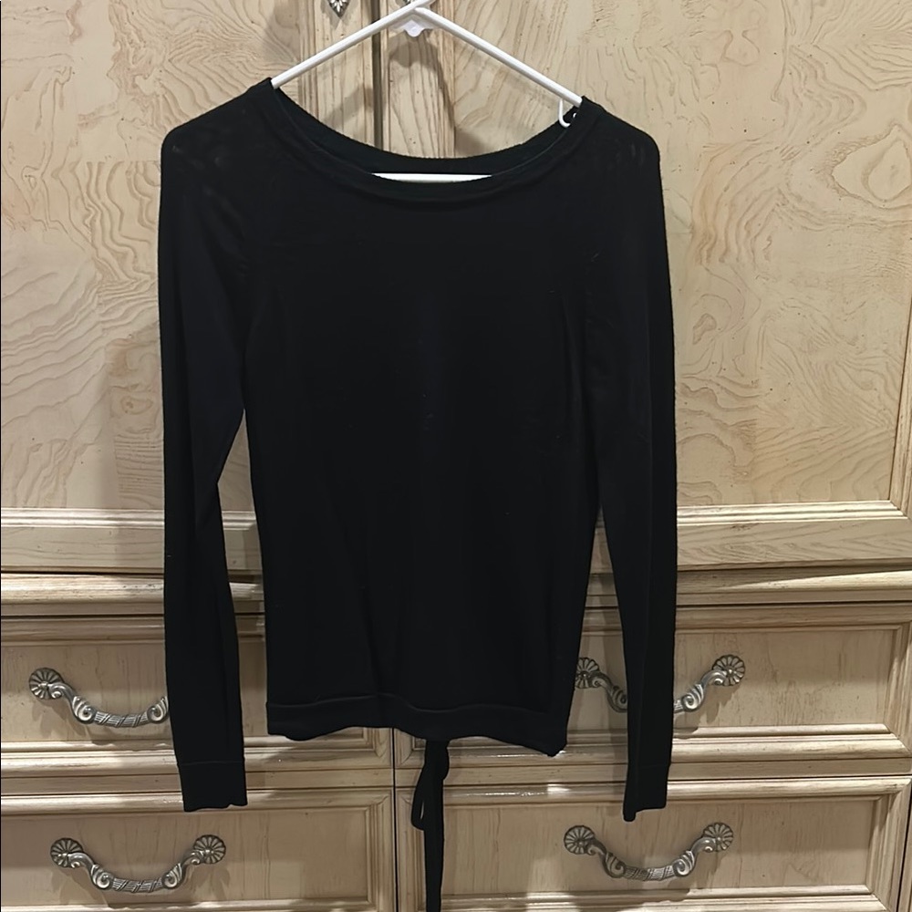 Lululemon Athletica Black Fitted Long Sleeve Blouse